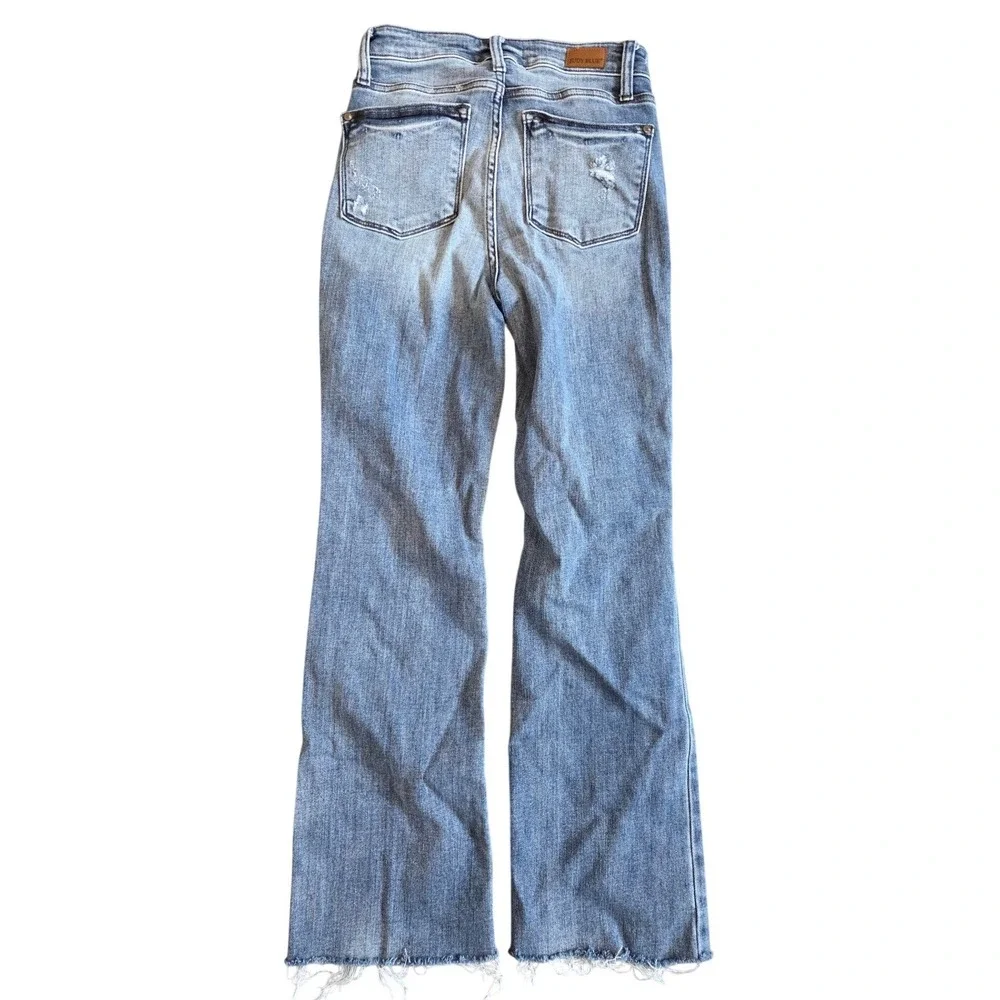 Judy Blue Los Angeles Bootcut Jeans Light Wash Distressed Raw Hem Size 0/24 - Picture 3 of 3